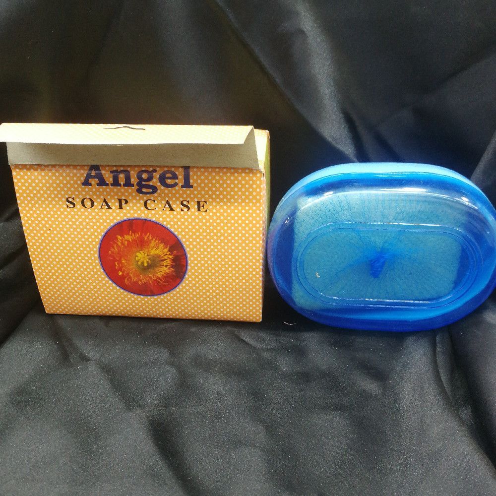 Blue Plastic Angel Soap Case – Durable Storage for Bath Bars