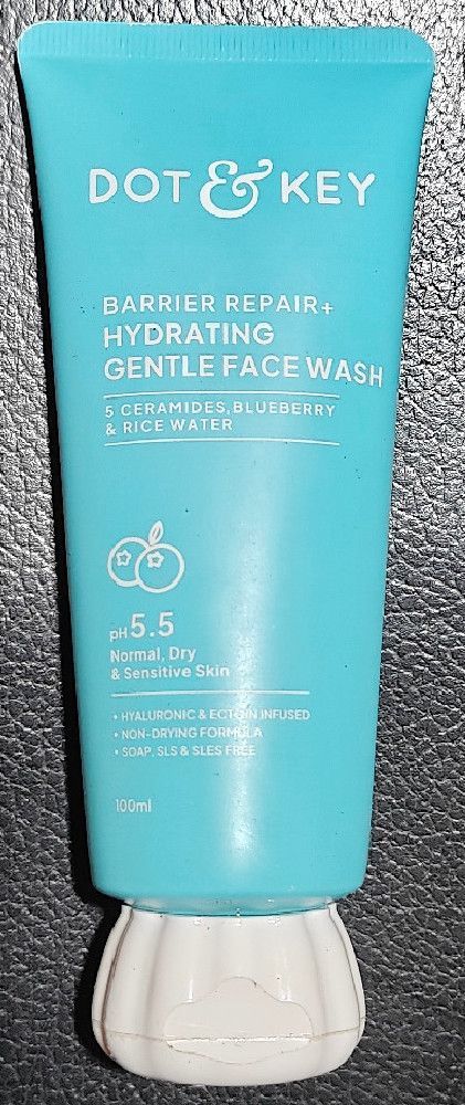 Dot & Key Barrier Repair+ Gentle Face Wash Sensitive Skin 100ml