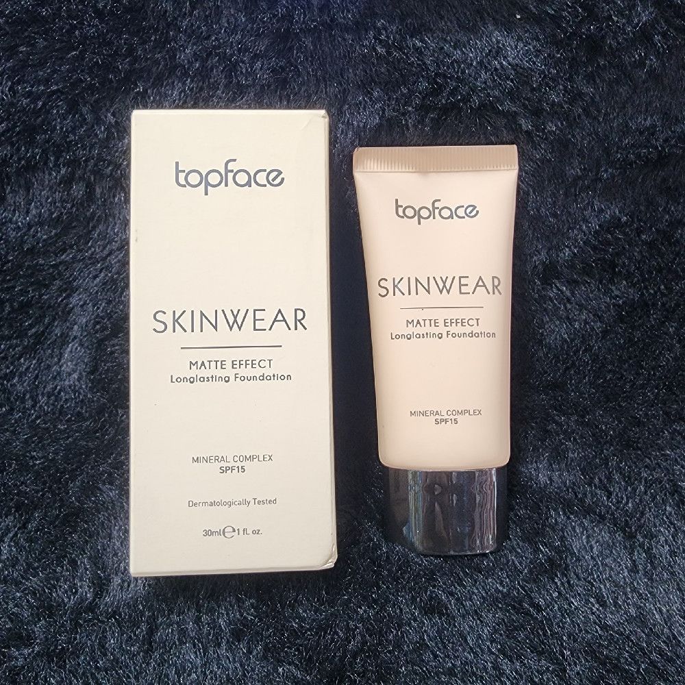 Topface Skinwear Matte Effect Longlasting Foundation Mineral complex SPF15
