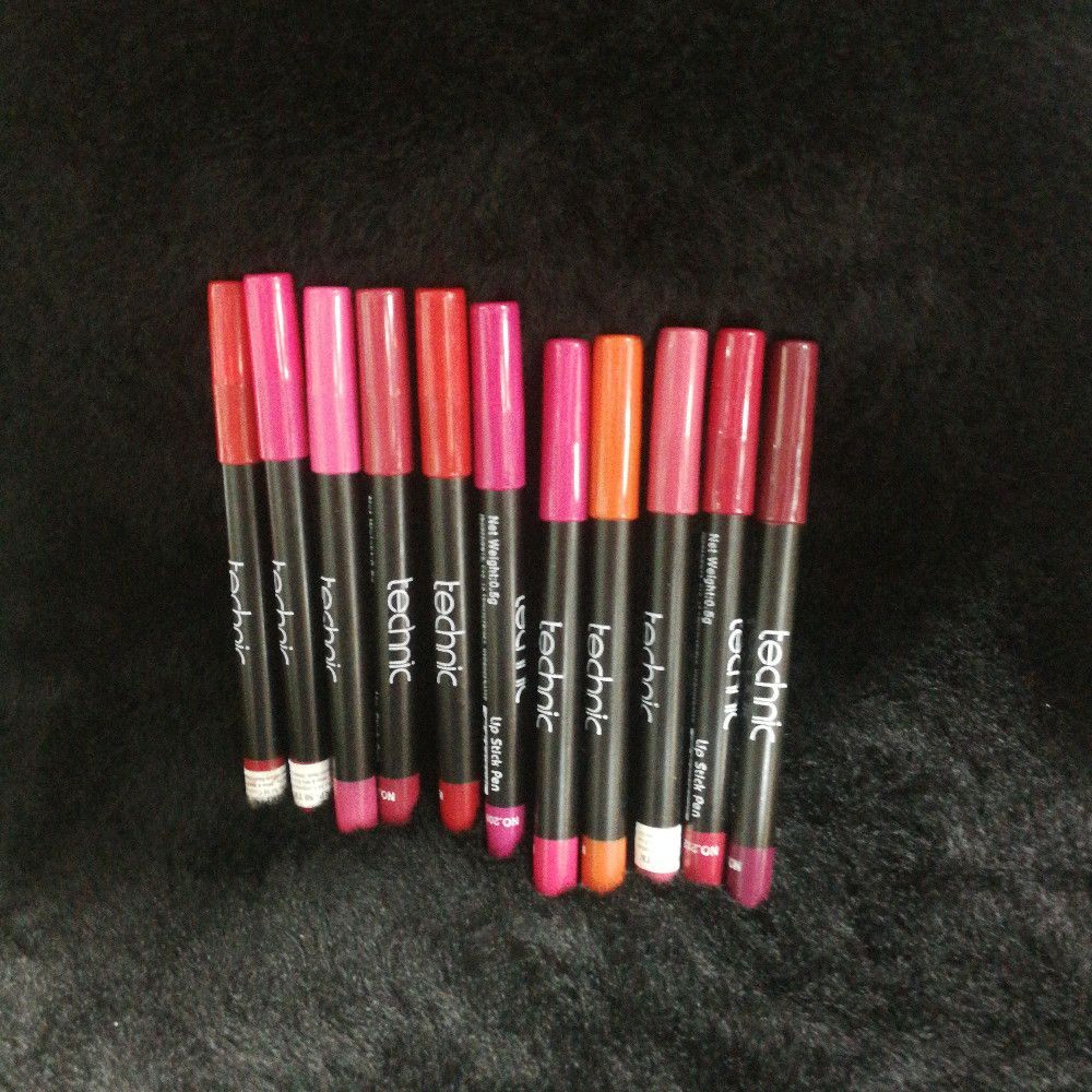 Wax Cream Lipstick Pencils Set – Pink, Red, Orange, Purple Shades