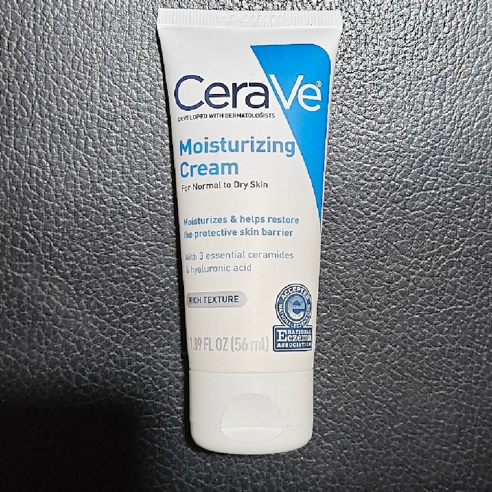 CeraVe Moisturizing Cream 56ml for Normal to Dry Skin – White/Blue