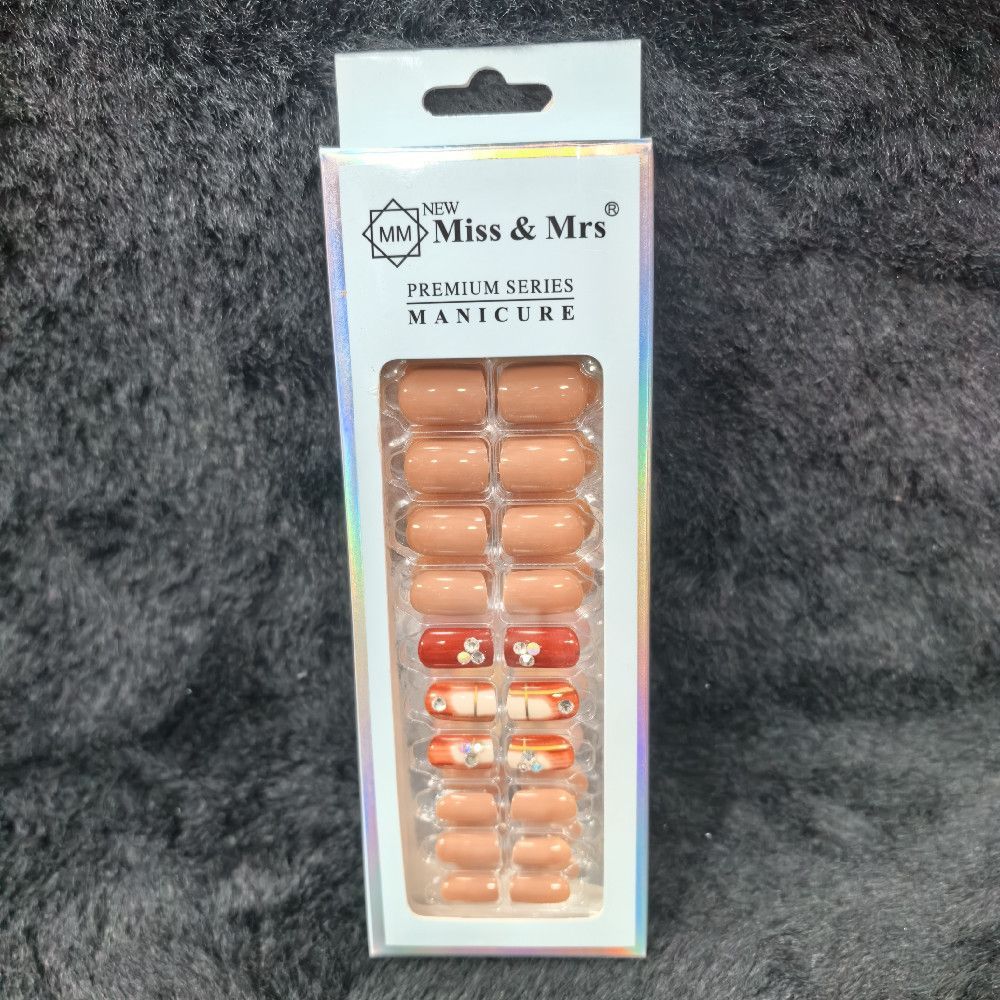 Press On Nails Set – Beige, Red & White Plastic Tips with Floral Accents