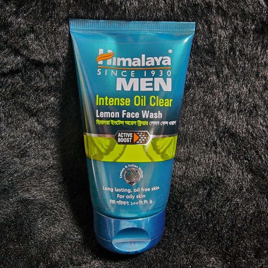 Himalaya Men Intense Oil Clear Lemon Face Wash – Oily Skin Cleanser