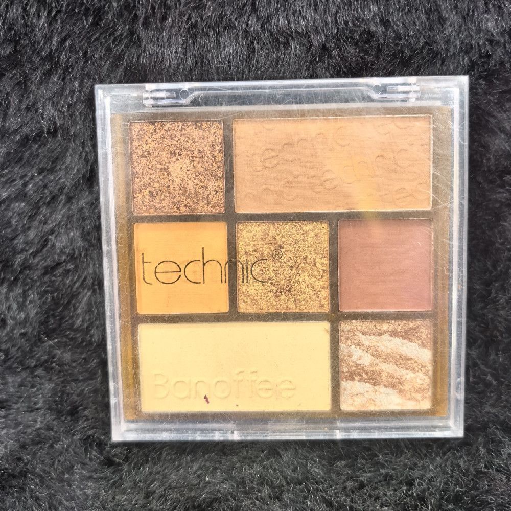 Technic Banoffee Makeup Palette Brown Gold Yellow Cream